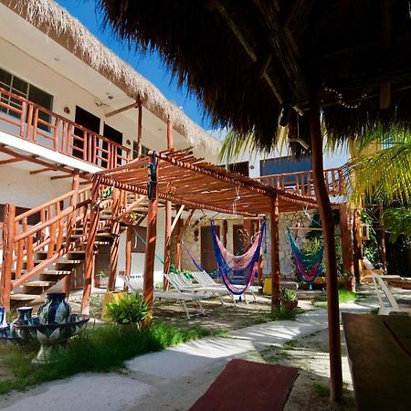 Golden Paradise Town Hotel Isla Holbox Exterior photo