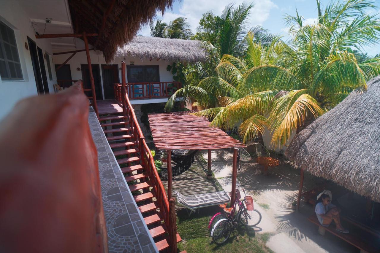 Golden Paradise Town Hotel Isla Holbox Exterior photo
