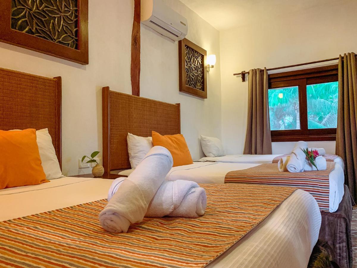 Golden Paradise Town Hotel Isla Holbox Room photo