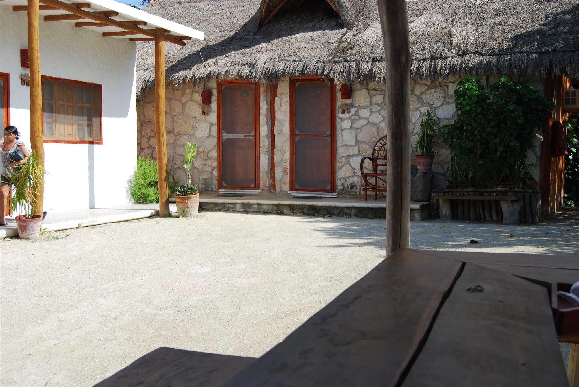 Golden Paradise Town Hotel Isla Holbox Exterior photo