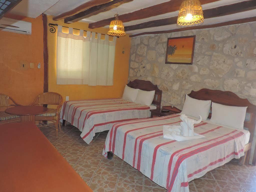 Golden Paradise Town Hotel Isla Holbox Exterior photo