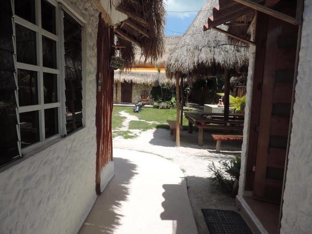 Golden Paradise Town Hotel Isla Holbox Exterior photo