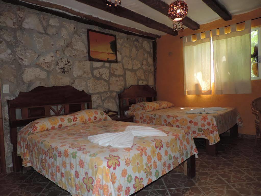 Golden Paradise Town Hotel Isla Holbox Exterior photo
