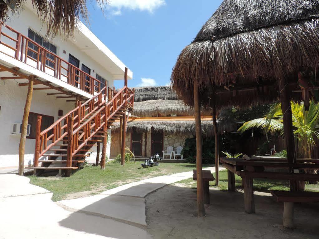 Golden Paradise Town Hotel Isla Holbox Exterior photo