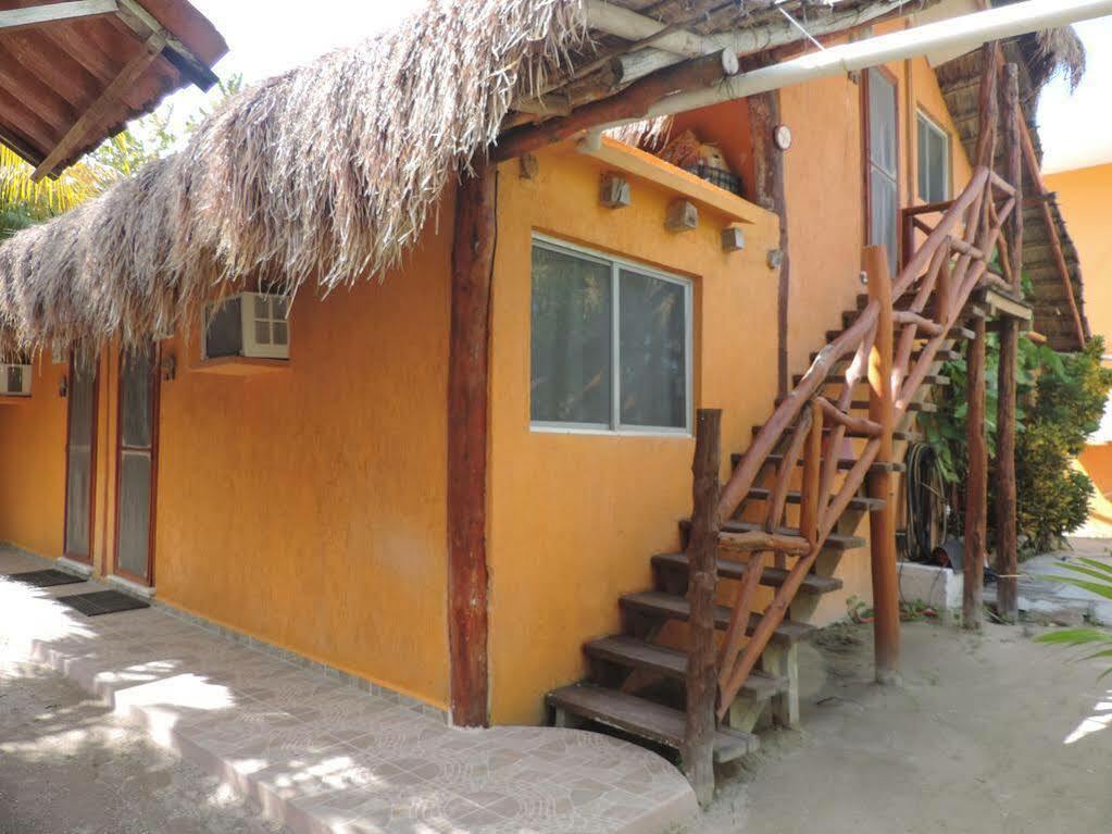Golden Paradise Town Hotel Isla Holbox Exterior photo